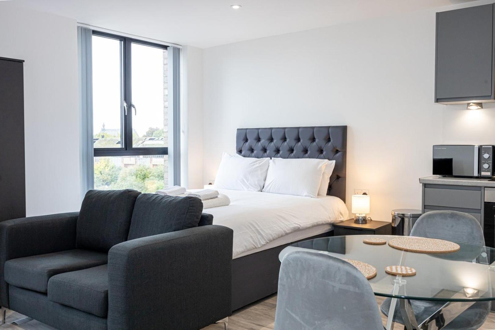 Guestready - Stunning Studio In Liverpool Exteriör bild
